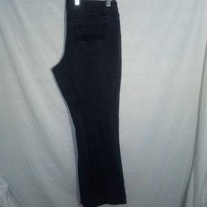 a. n.a BRAND BLACK BOOYCUT JEANS SIZE 12